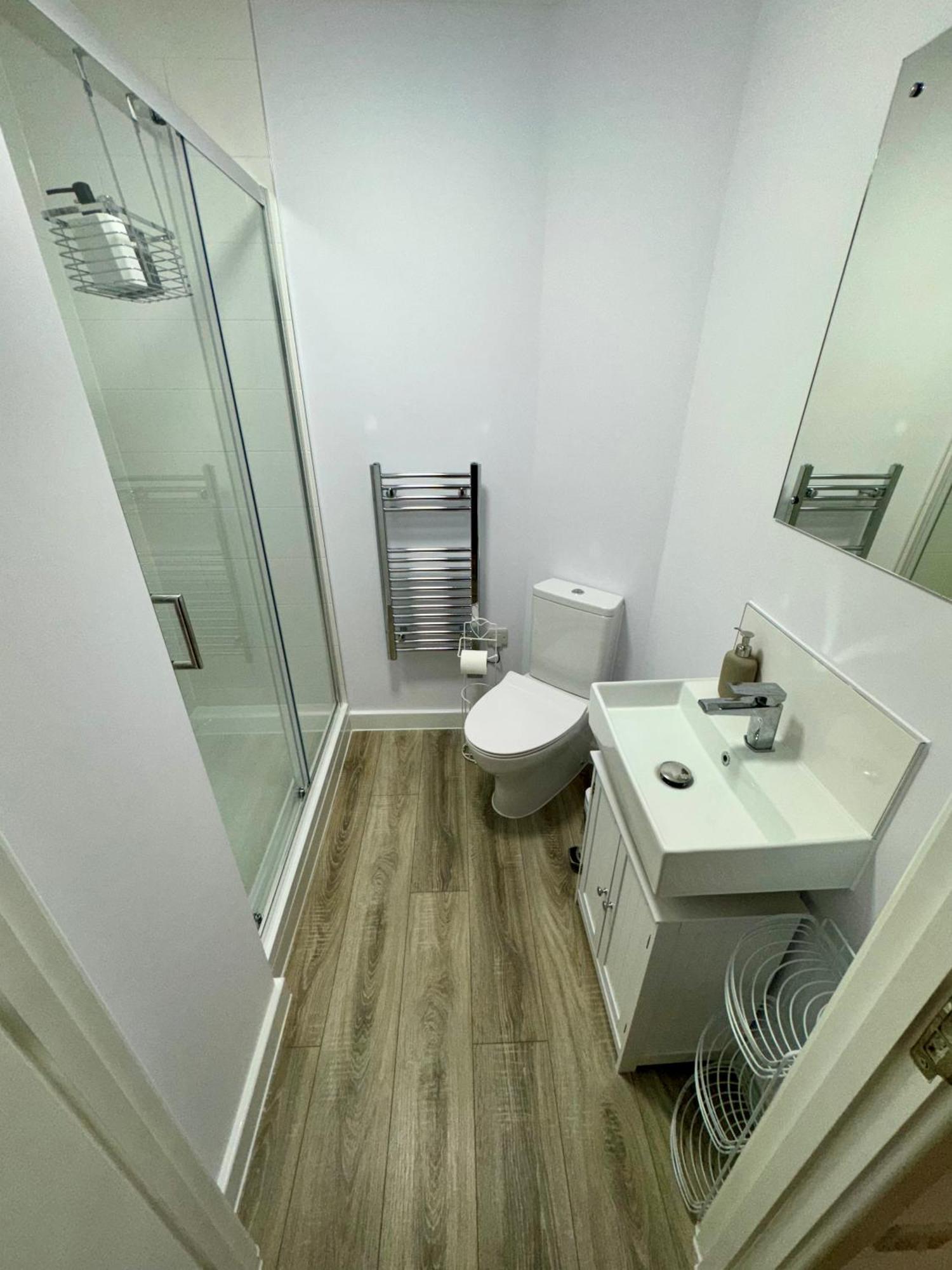 Appartement Brand New Flat 5 With Free Parking And Fast Wifi à York Extérieur photo